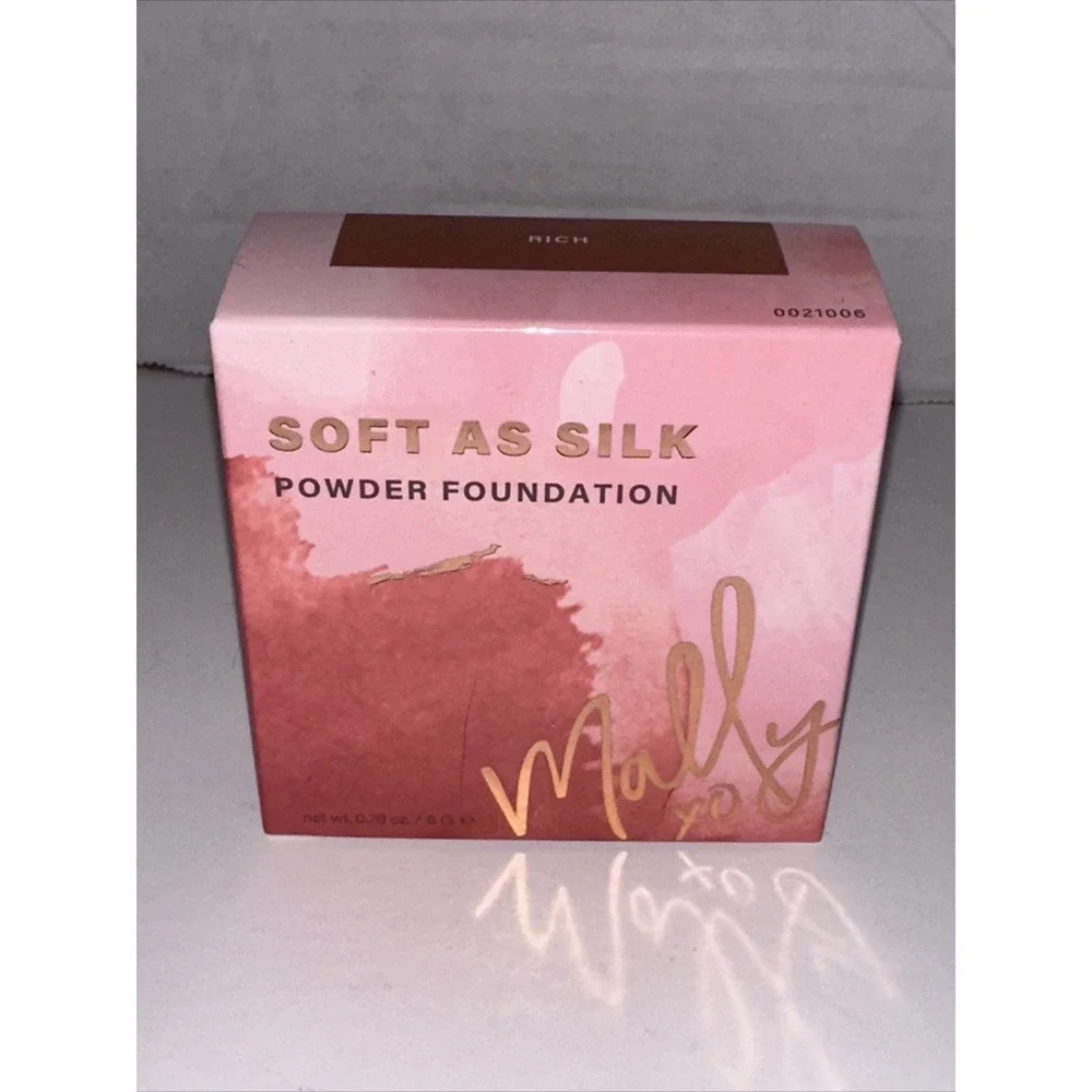 Mally Beauty Soft As Silk‎ Powder Foundation Rich 0.28oz NIB Skin Blurring
